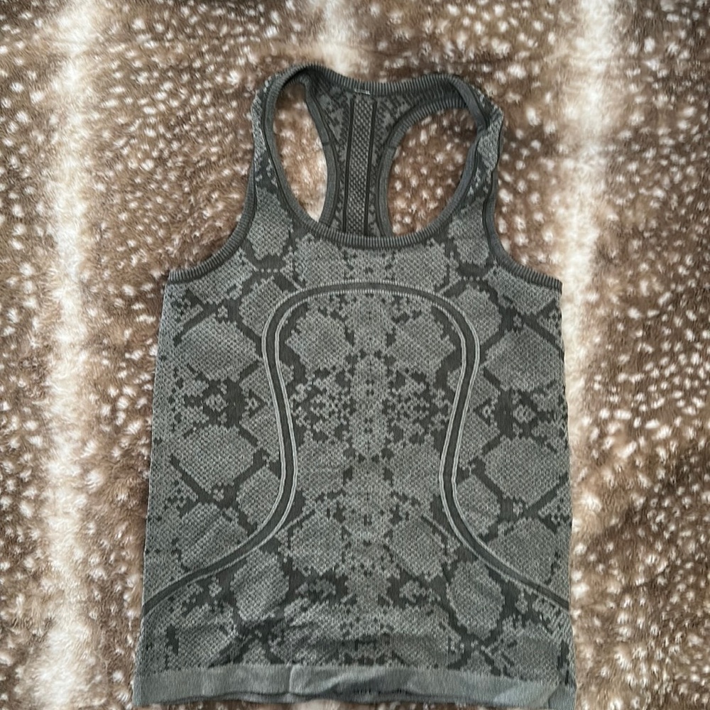 Dark green lululemon athletic top